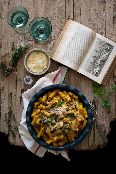 PASTA AL HORNO CON SOJA TEXTURIZADA Y CREMA DE CALABAZA