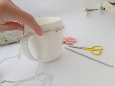 DIY: Funda reno de ganchillo para taza