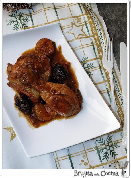 Pollo en salsa de frutos secos Pollo en salsa de frutos secos