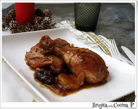 Pollo en salsa de frutos secos Pollo en salsa de frutos secos