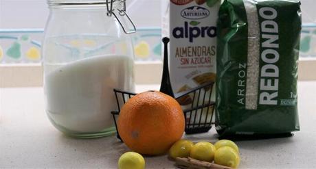 Los ingredientes necesarios para hacer la receta de arroz con leche de almendras