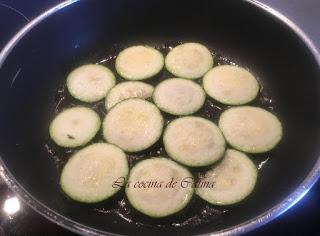 Tumbet de patatas, berenjenas y tomates