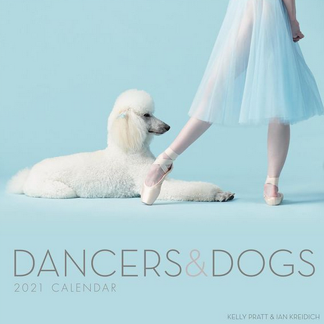 Bailarines y perros