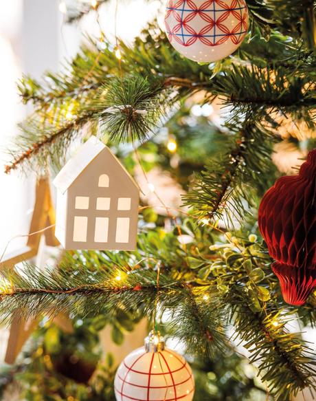 Decorar el Árbol de Navidad en 7 pasos
