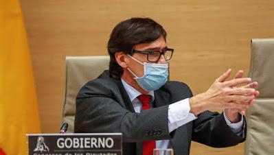 17 Comunidades Autónomas frente a la Navidad; el fusilamiento de 26 millones “hijos de puta” y el hospital de Ayuso, sin enfermos ni quirófanos.