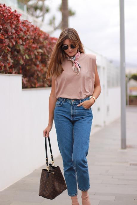 Alerta tendencia: Camisetas con hombreras - Marilyn's Closet