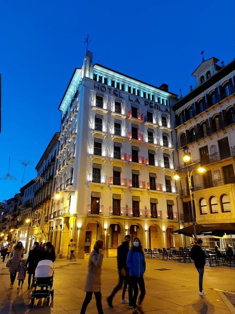 PASEOS POR LA CIUDAD