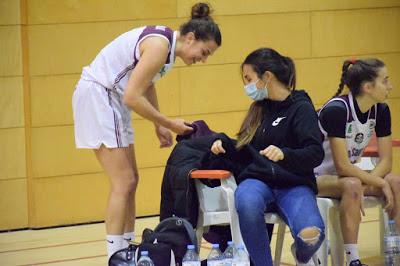 Galería de clics del Bàsquet Femení Viladecans-Bàsquet Femení Sant Adrià (Liga Femenina 2)