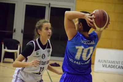 Galería de clics del Bàsquet Femení Viladecans-Bàsquet Femení Sant Adrià (Liga Femenina 2)