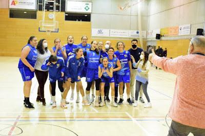 Galería de clics del Bàsquet Femení Viladecans-Bàsquet Femení Sant Adrià (Liga Femenina 2)