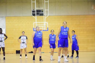 Galería de clics del Bàsquet Femení Viladecans-Bàsquet Femení Sant Adrià (Liga Femenina 2)