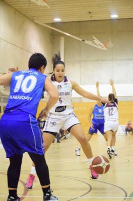 Galería de clics del Bàsquet Femení Viladecans-Bàsquet Femení Sant Adrià (Liga Femenina 2)