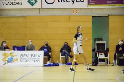 Galería de clics del Bàsquet Femení Viladecans-Bàsquet Femení Sant Adrià (Liga Femenina 2)