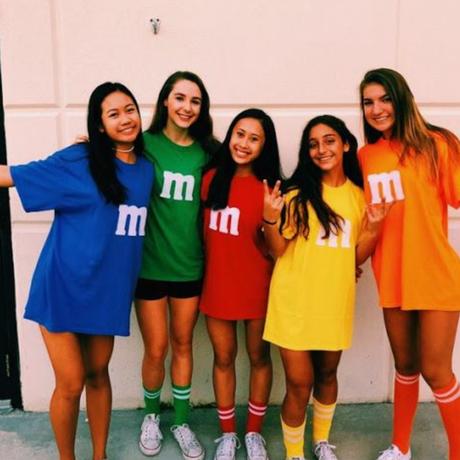 MUCHAS TELAS DAY + CARNAVAL