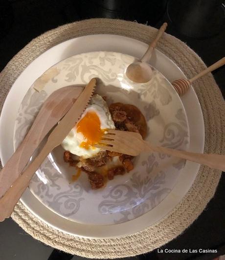 Tortos de Maíz, Picadillo de Chorizo y Huevos de Aldea: estás en Asturias Tortos de Maíz, Picadillo de Chorizo y Huevos de Aldea: estás en Asturias