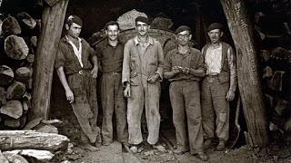 Una vida de miseria Una vida de miseria