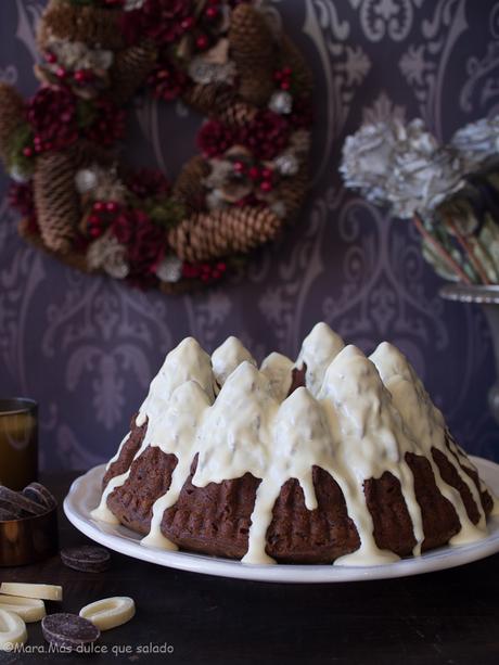 Bundt cake triple chocolate especiado