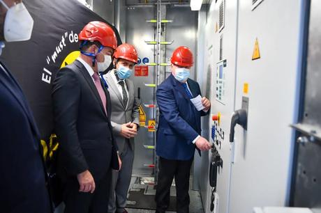 La Compañía Loro Parque inaugura un gran aerogenerador de 4 MW en el Parque Eólico de Salinetas