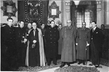 1943:recepción de autoridades santanderinas al general Yagüe