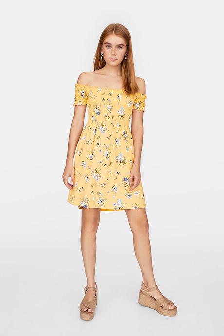 Falda Flores Stradivarius 2019