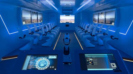 Naturgy 'aterrizará' durante las navidades en Ponferrada con una aeronave futurista llena de propuestas para resolver el desafío energético 7