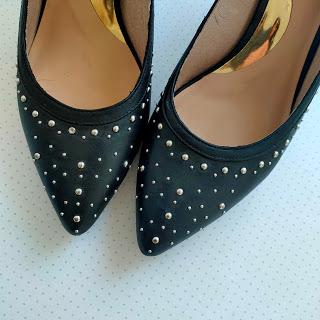 ¿Negro o burdeos? Ayúdame a elegir entre dos looks de fiesta 12