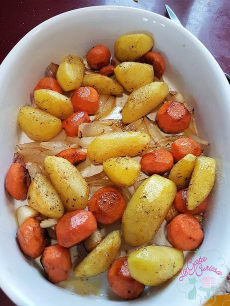 PLUMA  DE TERNERA RELLENA DE MANZANA Y PASAS