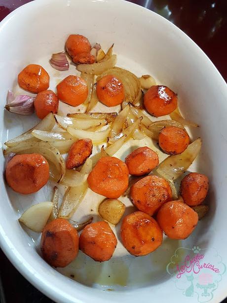 PLUMA  DE TERNERA RELLENA DE MANZANA Y PASAS