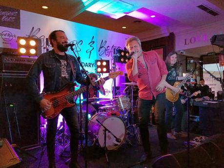 Tarque ya trabaja en su segundo disco en solitario