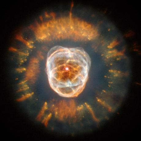 Hubble cumple 30 años y NASA publica 30 “gemas celestiales” para celebrarlo