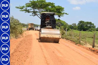 MEJORANDO LA TRANSITABILIDAD DEL SECTOR RURAL..