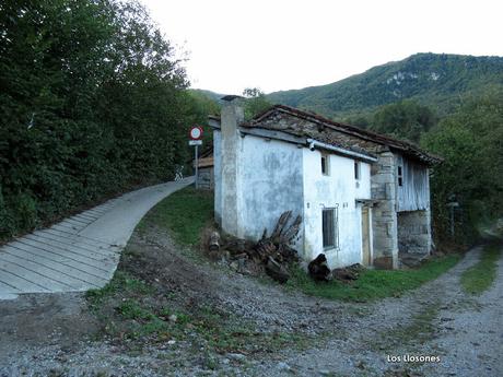 La Infiesta-La Canalina-Brañapiñueli-La Roza-Mericueria-La Carricera