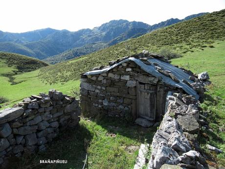 La Infiesta-La Canalina-Brañapiñueli-La Roza-Mericueria-La Carricera