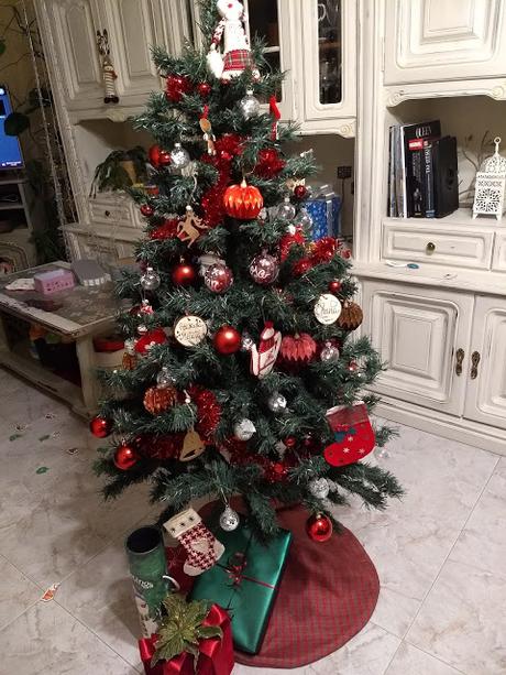 diy: como hacer un cubre árbol de navidad