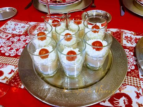 Huevos rellenos en vasitos