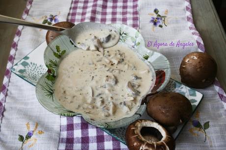 Salsa de champiñones Portobello  El Ágora de Ángeles