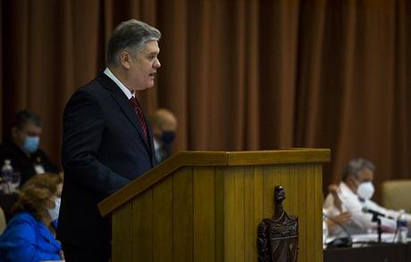 Elementos planteados por el Ministro de Economía Alejandro Gil