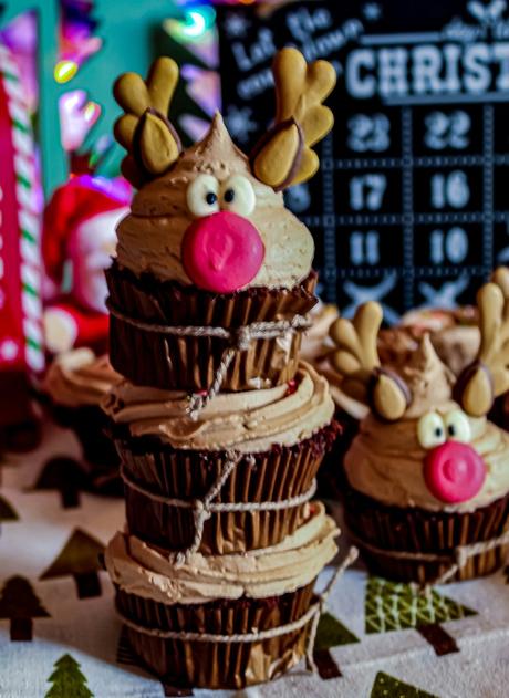 Reindeer Cupcakes (Toblerone Cupcakes)