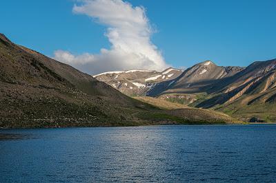 Laguna Navarrete en el norte neuquino, donde los pescadores no necesitan exagerar