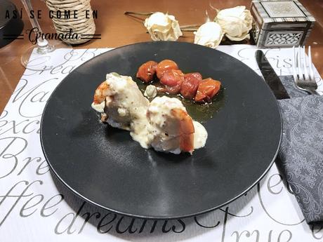 Popietas de trucha asalmonada con jamón y salsa de mostaza