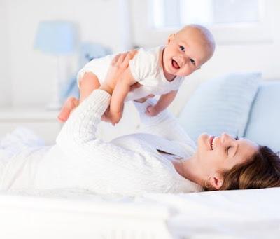 LA NAVIDAD ES UNA FIESTA A CELEBRAR TODOS LOS DÍAS LA NAVIDAD ES UNA FIESTA A CELEBRAR TODOS LOS DÍAS