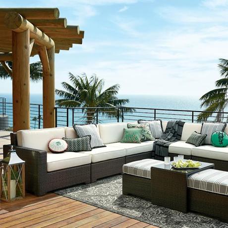 Mobiliario Moderno para Exterior de Fibras de Frontgate