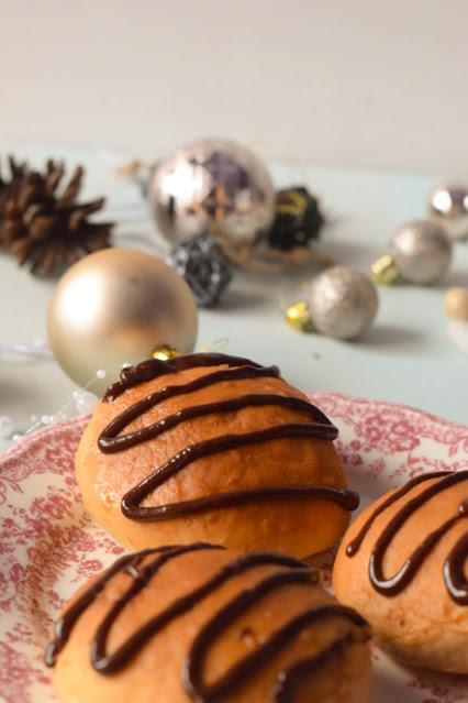 Bollos Vegano Rellenos de Mantequilla de Cacahuete y Chocolate