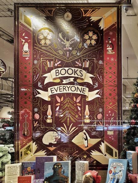 London (Foyles Bookstore): Books for Everyone