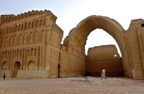 LA MANO DERECHA DE LUCIO SEPTIMIO SEVERO: EL HISPANO PUBLIO CORNELIO ANULINO. EL PERSONAJE QUE NO SALE EN LA NOVELA DE POSTEGUILLO. LA MANO DERECHA DE LUCIO SEPTIMIO SEVERO: EL HISPANO PUBLIO CORNELIO ANULINO. EL PERSONAJE QUE NO SALE EN LA NOVELA DE POSTEGUILLO.