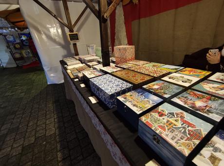 Inaugurado el mercadillo navideño en la plaza del Ayuntamiento de Ponferrada 14