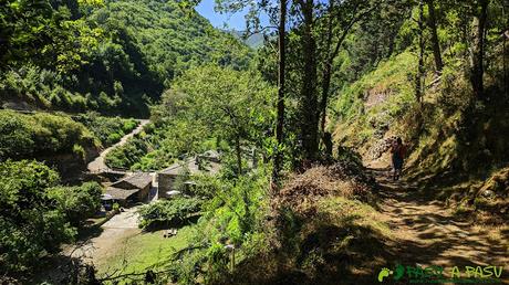 Llegando a As Veigas, Taramundi