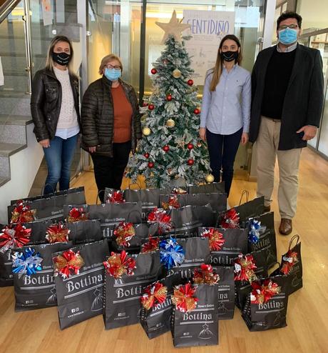 Estas navidades Bottina llevará a cabo una iniciativa solidaria en el ayuntamiento de Meaño