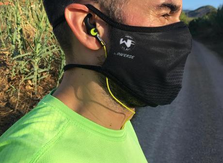 Mejorar el rendimiento deportivo corriendo con mascarilla mascarilla wind flap