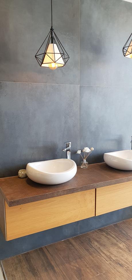 Novedades en revestimientos símil madera y en gran formato de Bagno & Company 20201118_150931